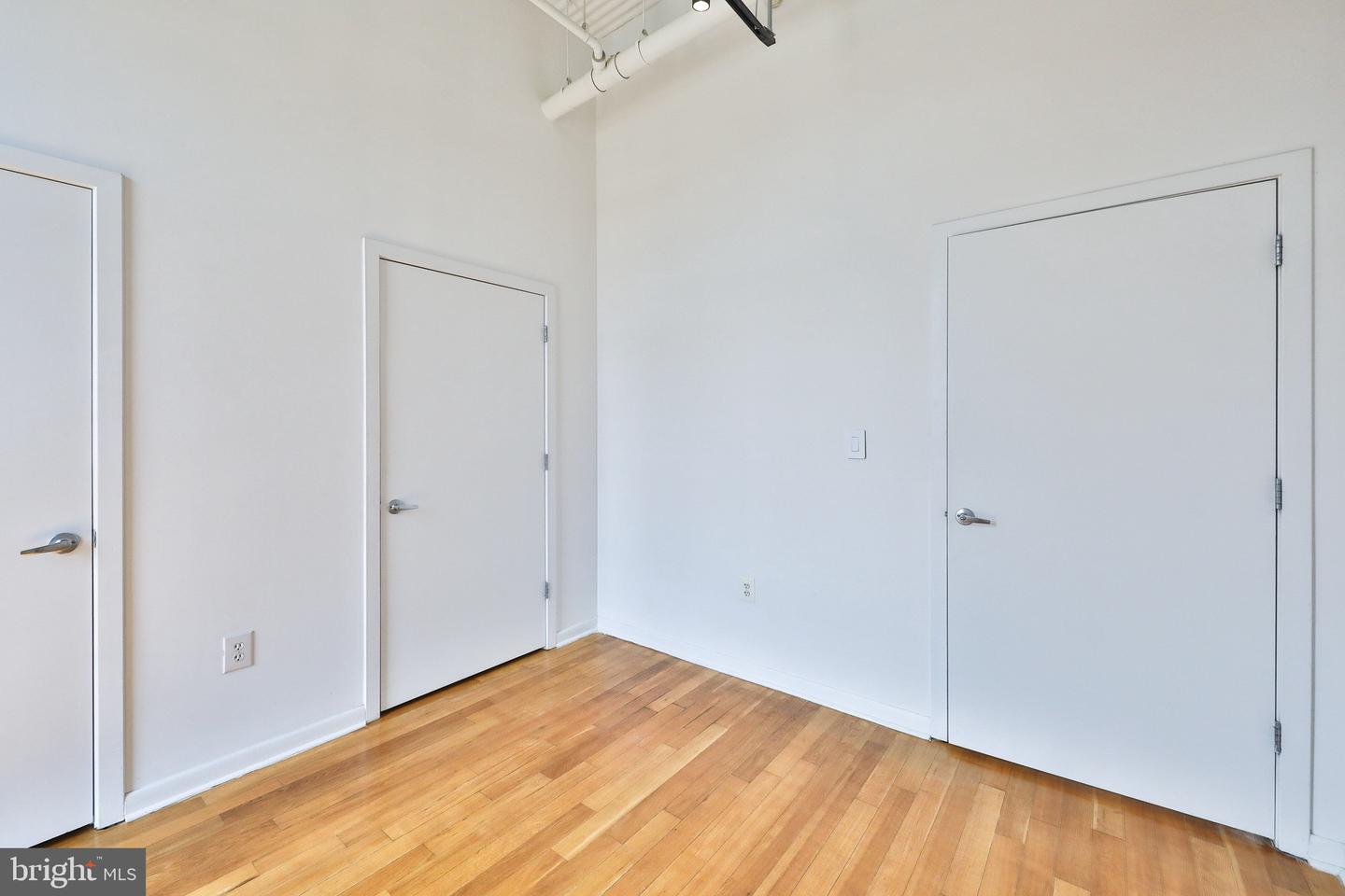 2200 Arch St #712