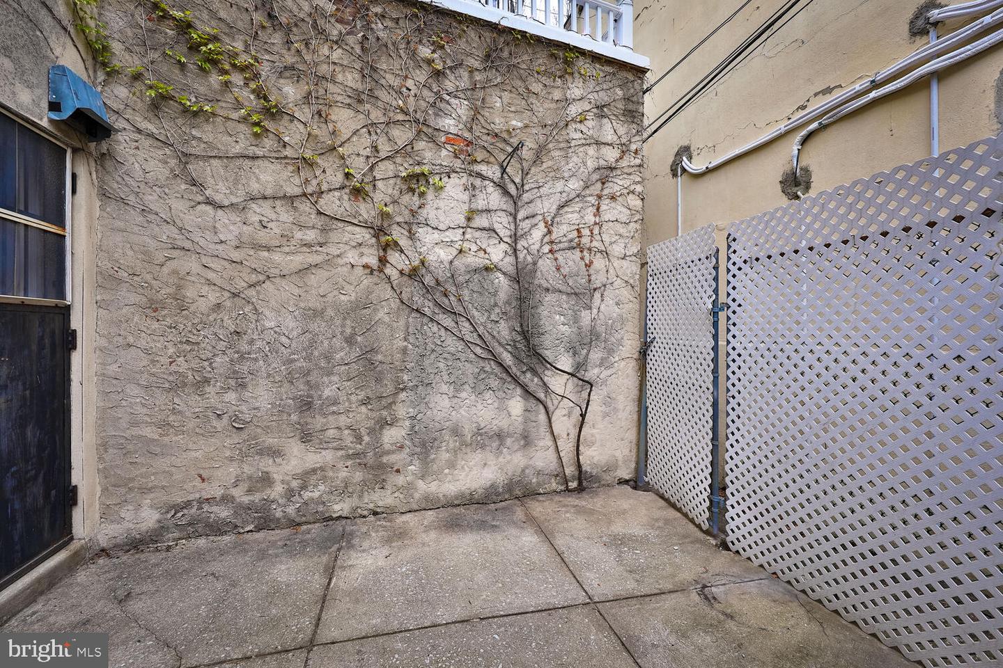1335 S 7th St