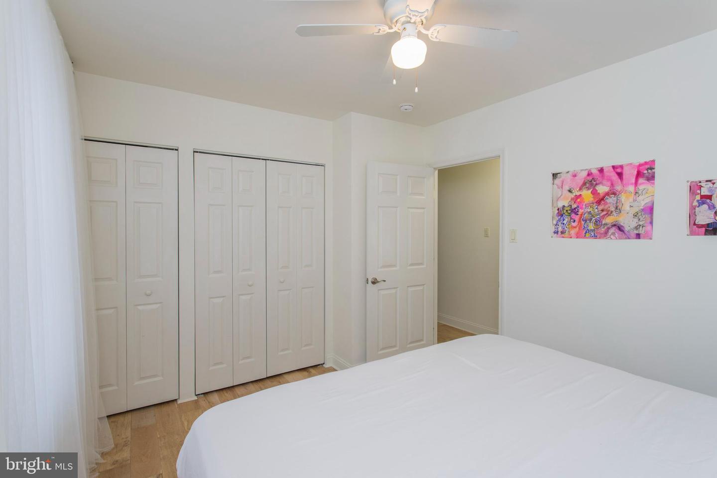 758 S 4th St
