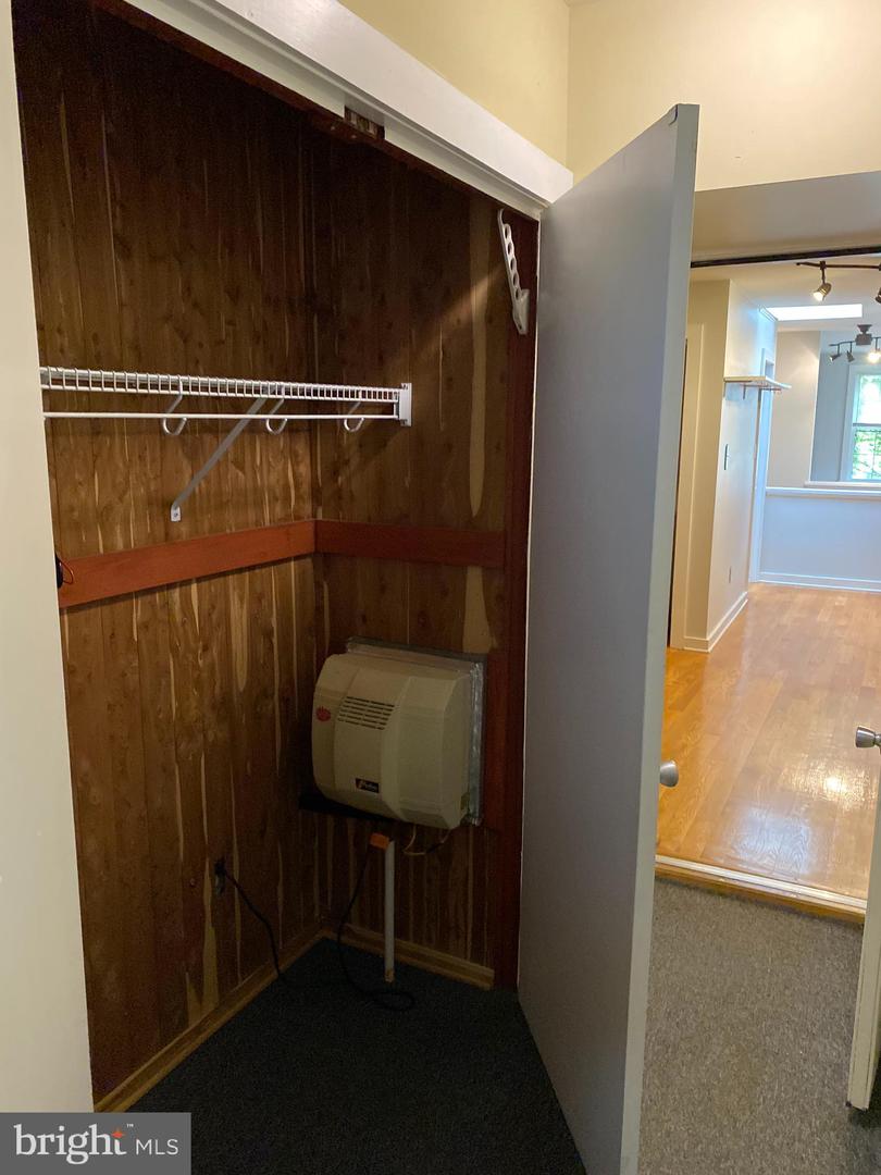 1550 E Montgomery Ave