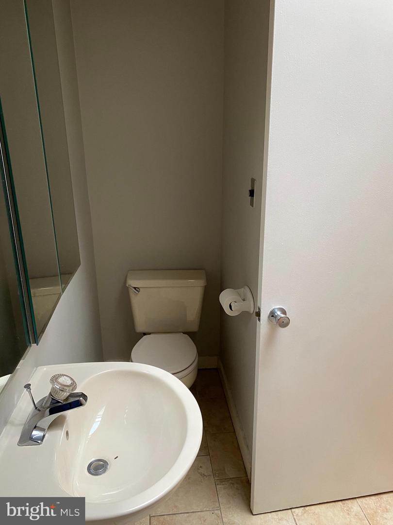 1550 E Montgomery Ave