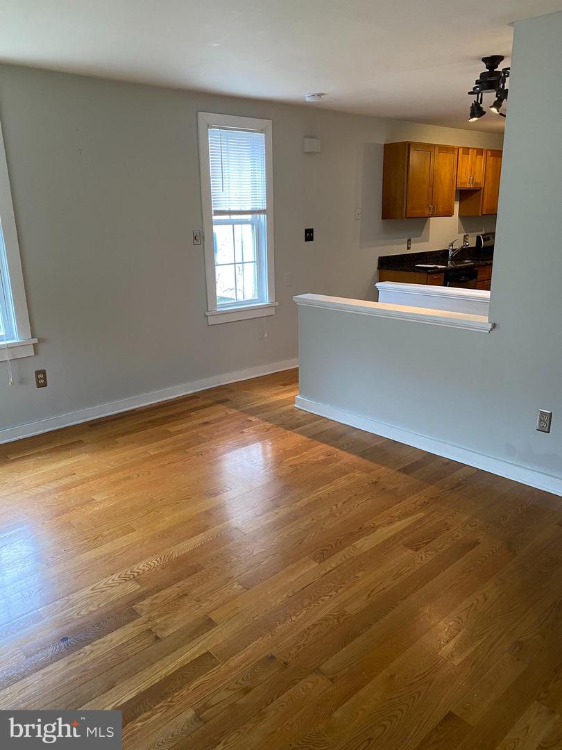 1550 E Montgomery Ave