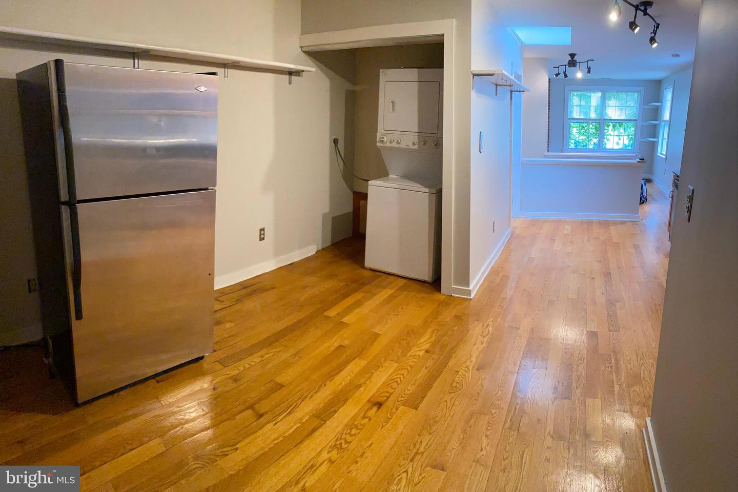 1550 E Montgomery Ave