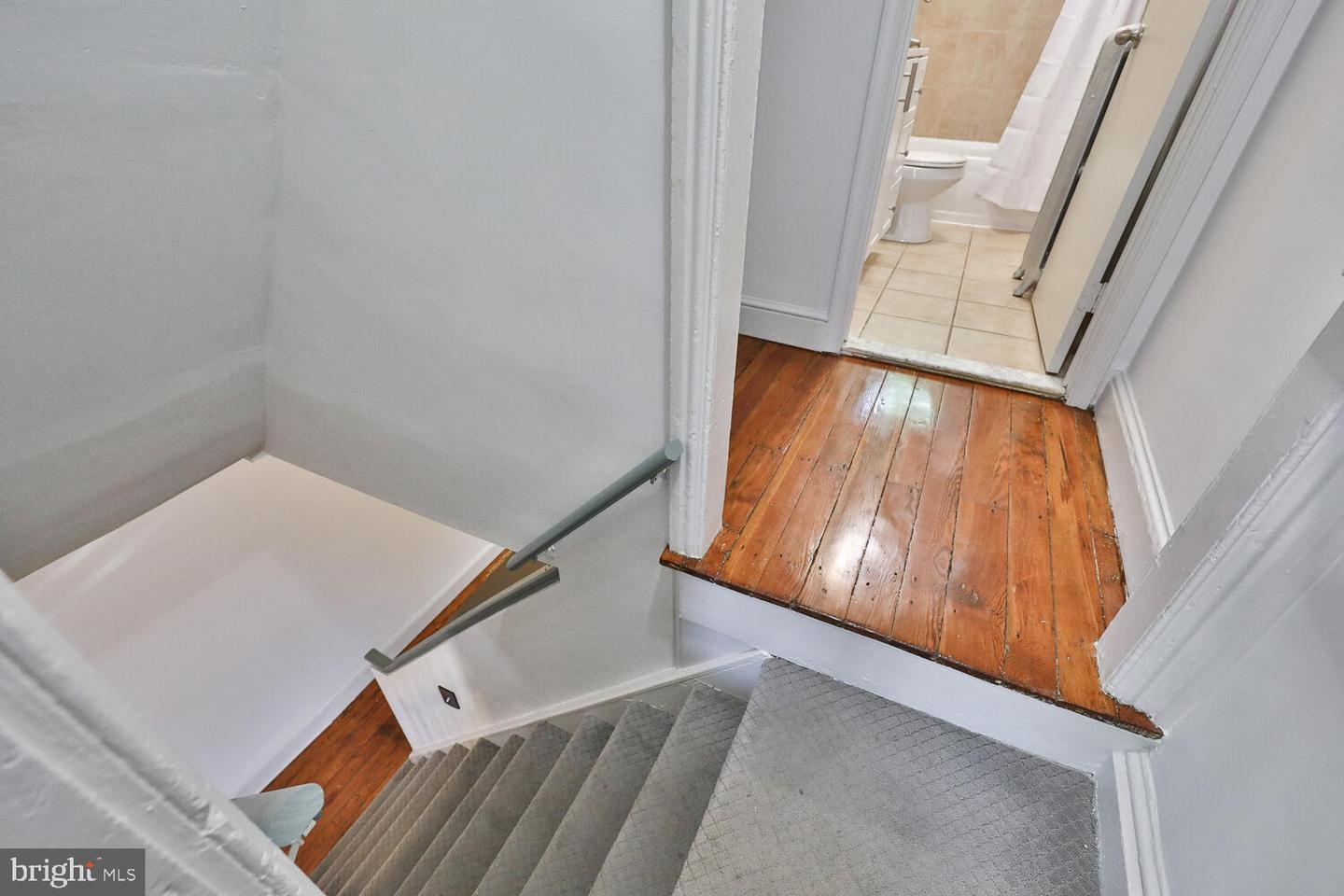 26 W Manheim St