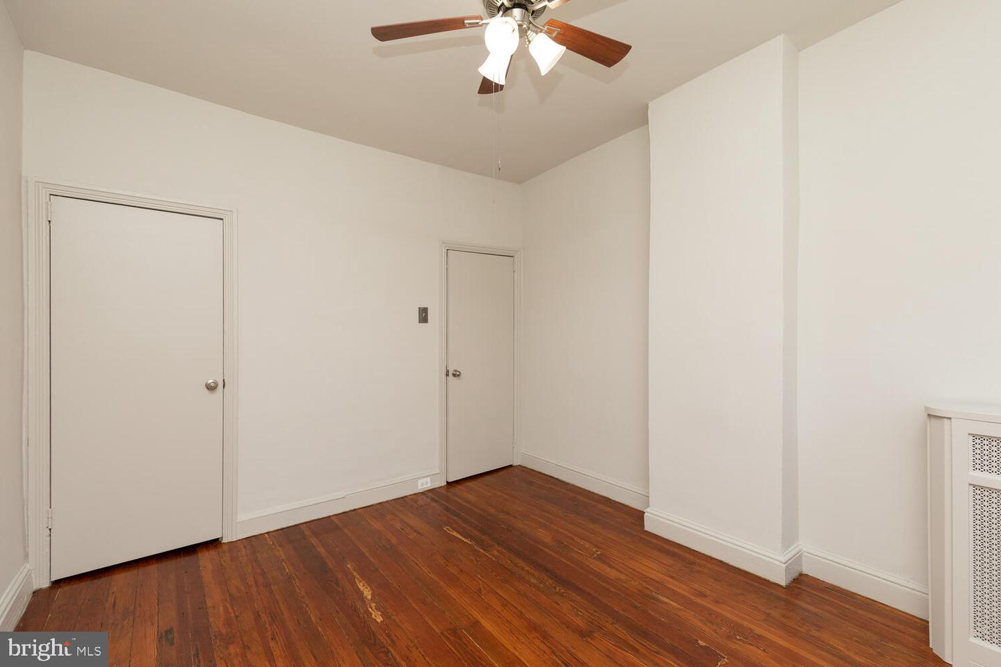 26 W Manheim St