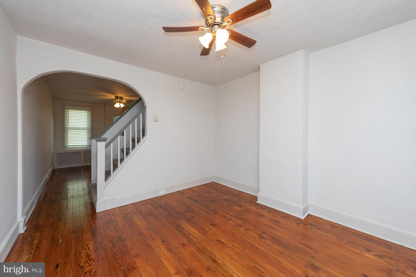 26 W Manheim St