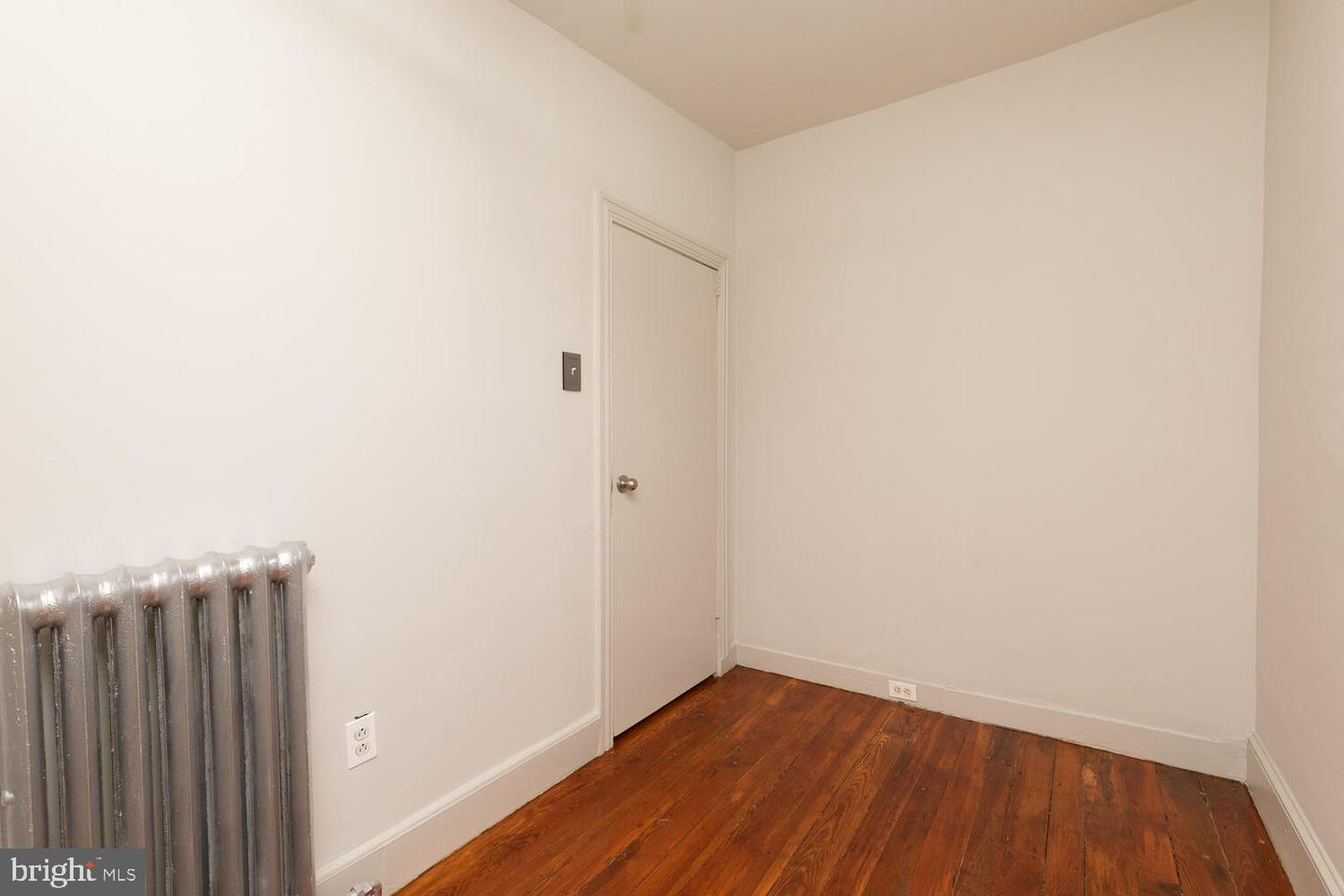 26 W Manheim St