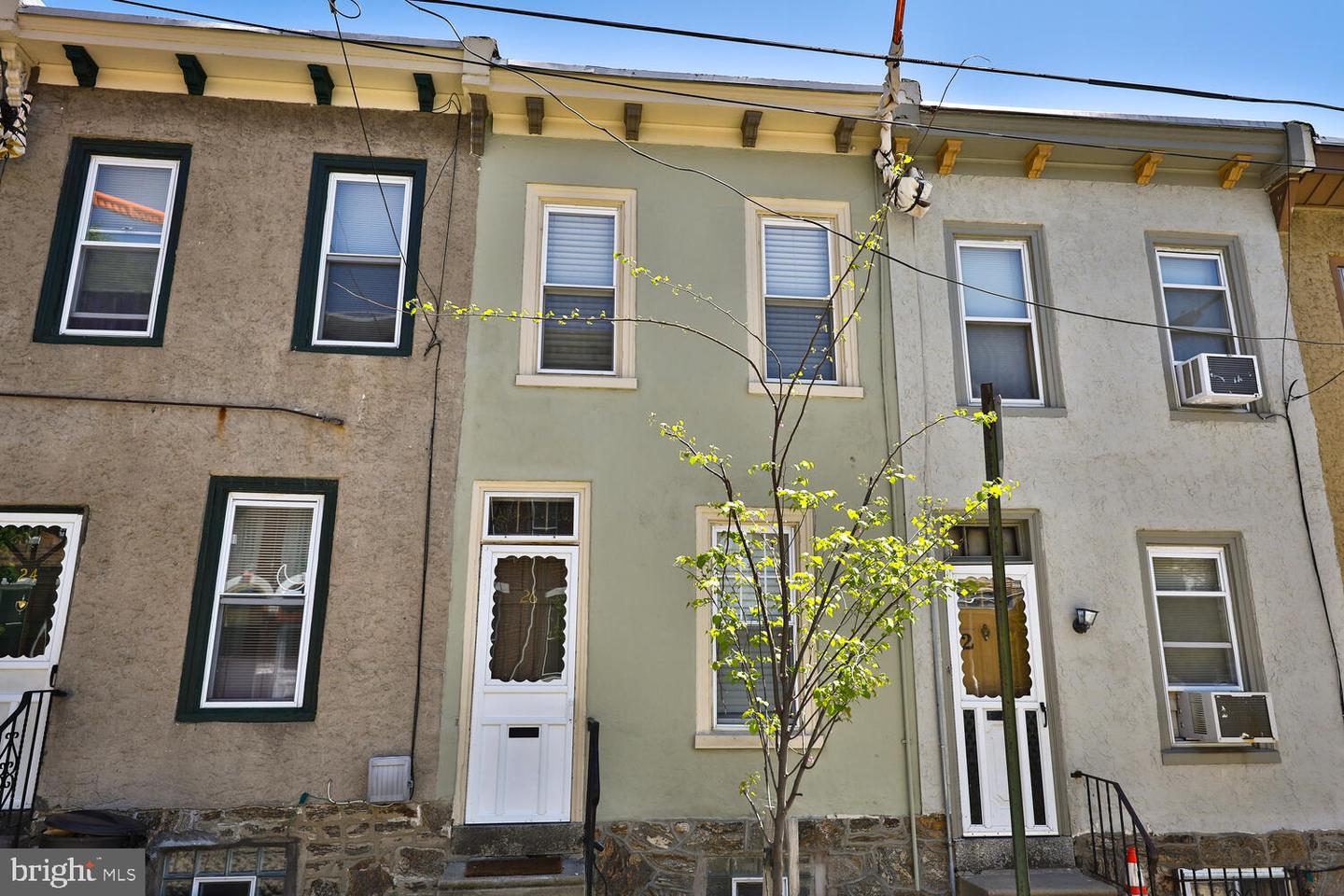 26 W Manheim St