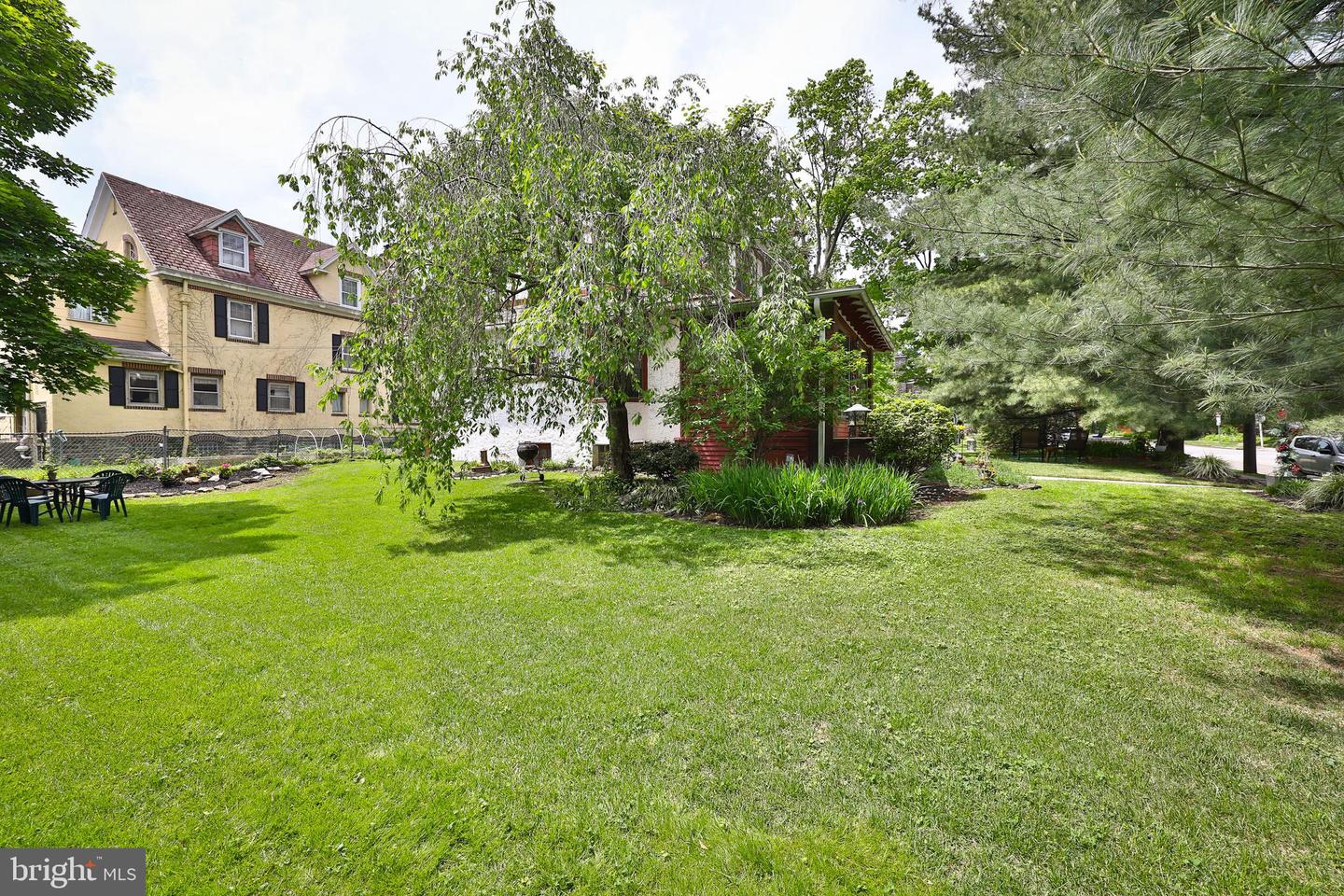 3000 Midvale Ave