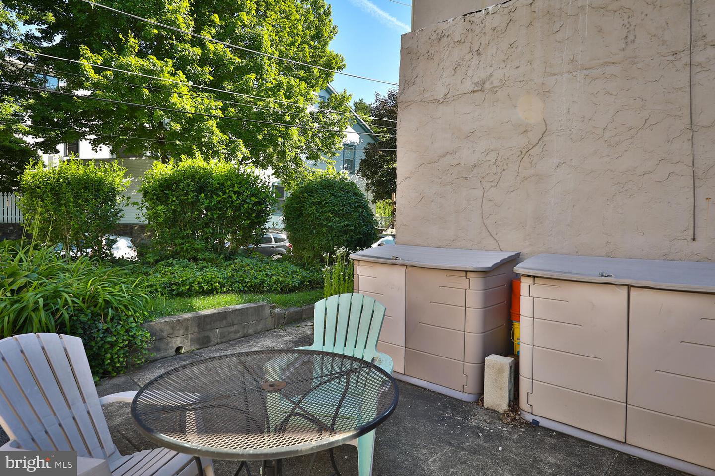 6114 Wissahickon Ave