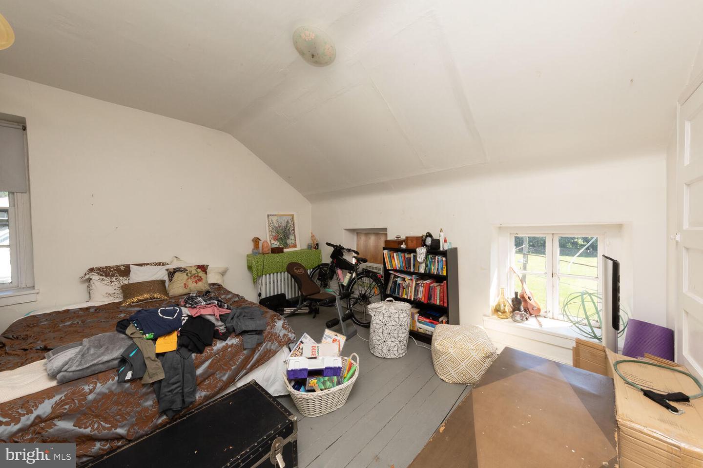6114 Wissahickon Ave