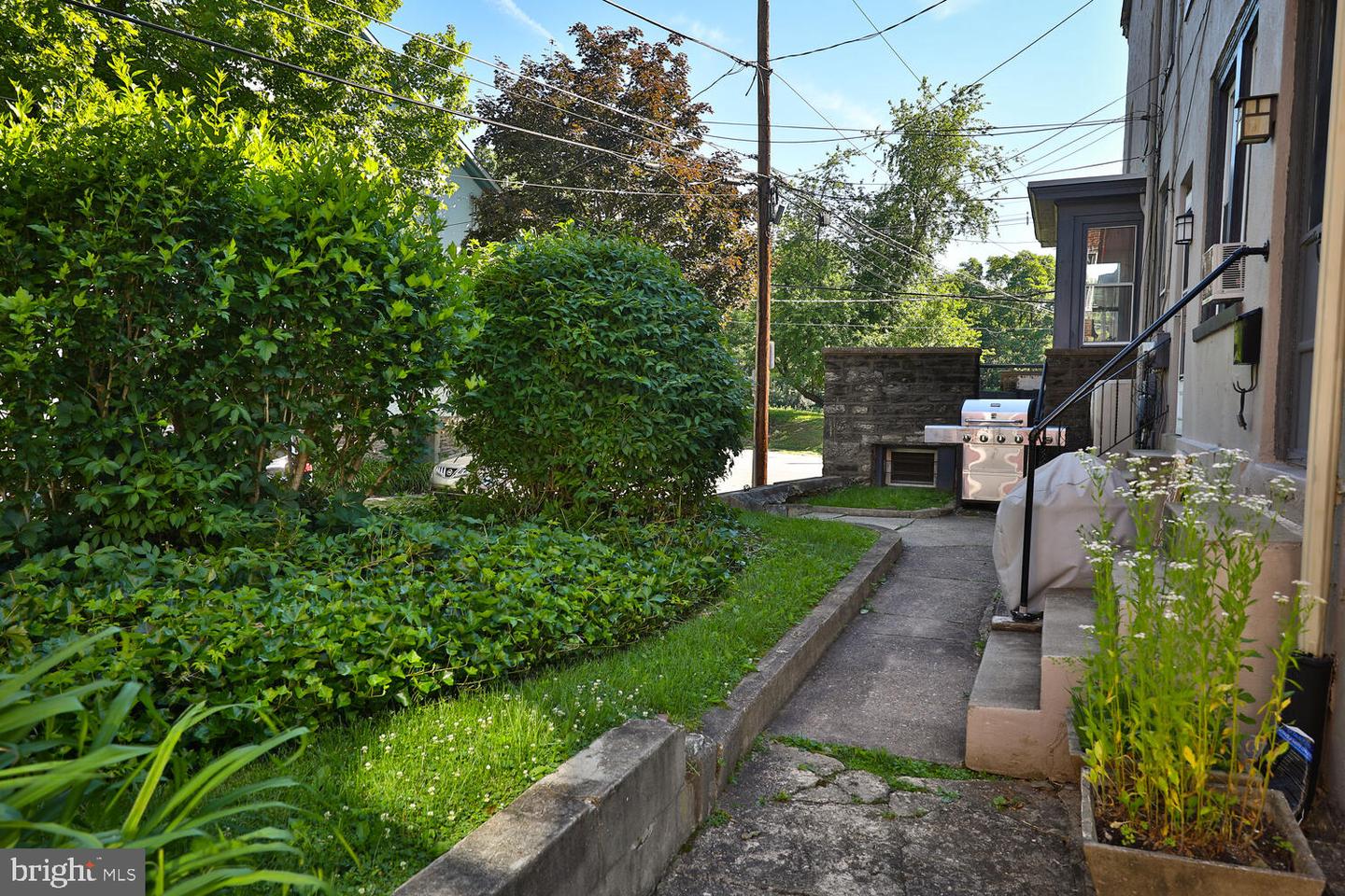 6114 Wissahickon Ave