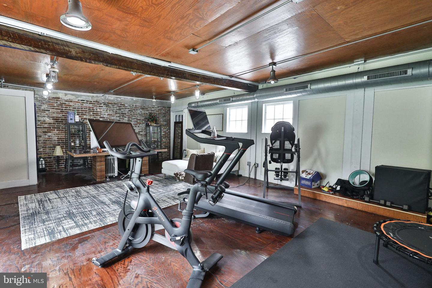 2036-38 N Hancock St