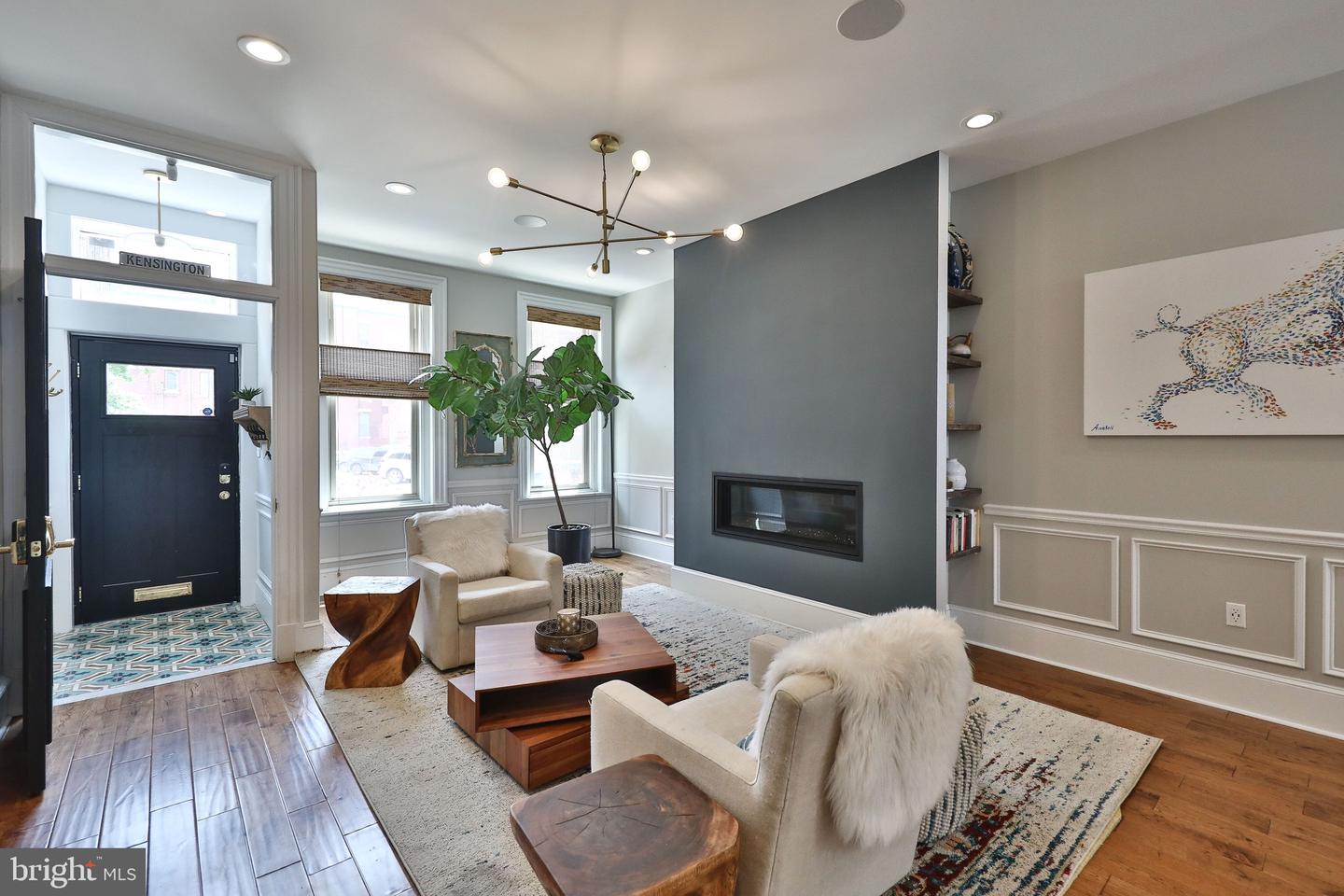 2036-38 N Hancock St