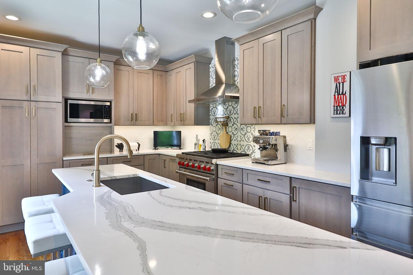 2036-38 N Hancock St