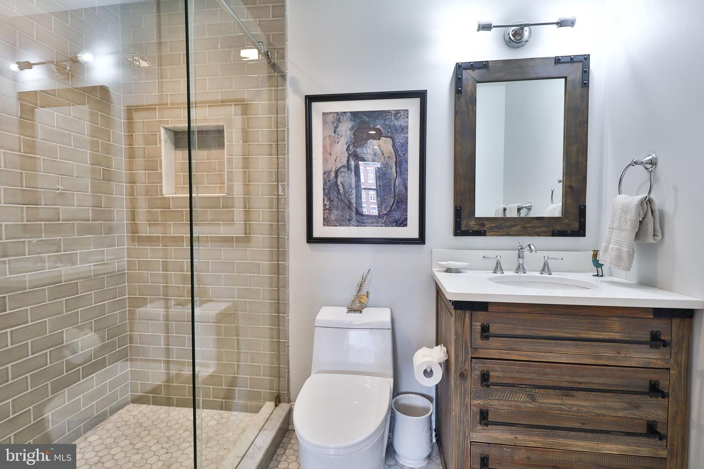 2036-38 N Hancock St