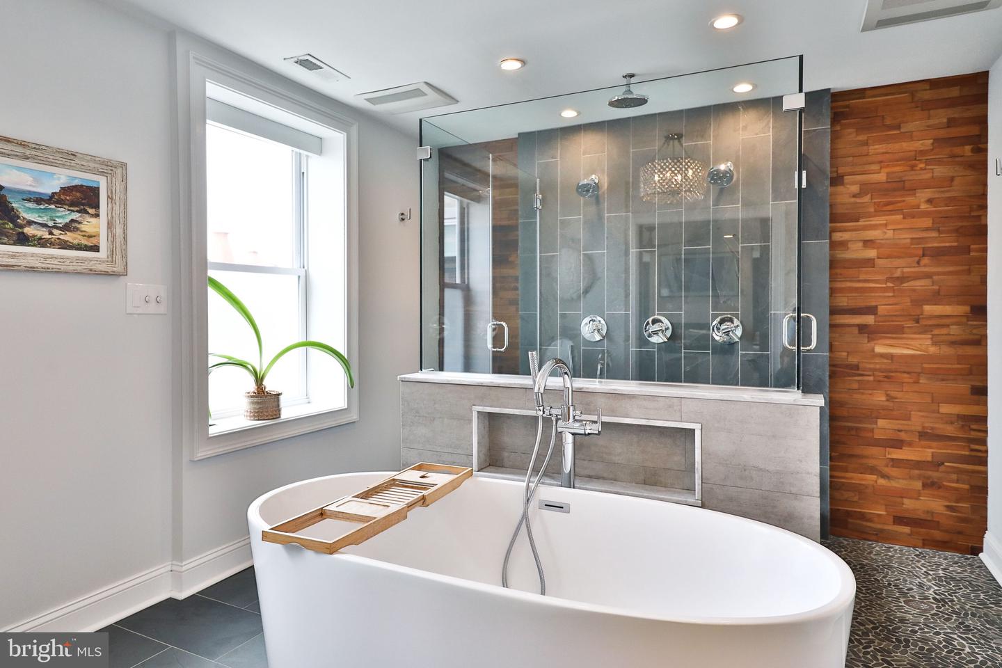 2036-38 N Hancock St