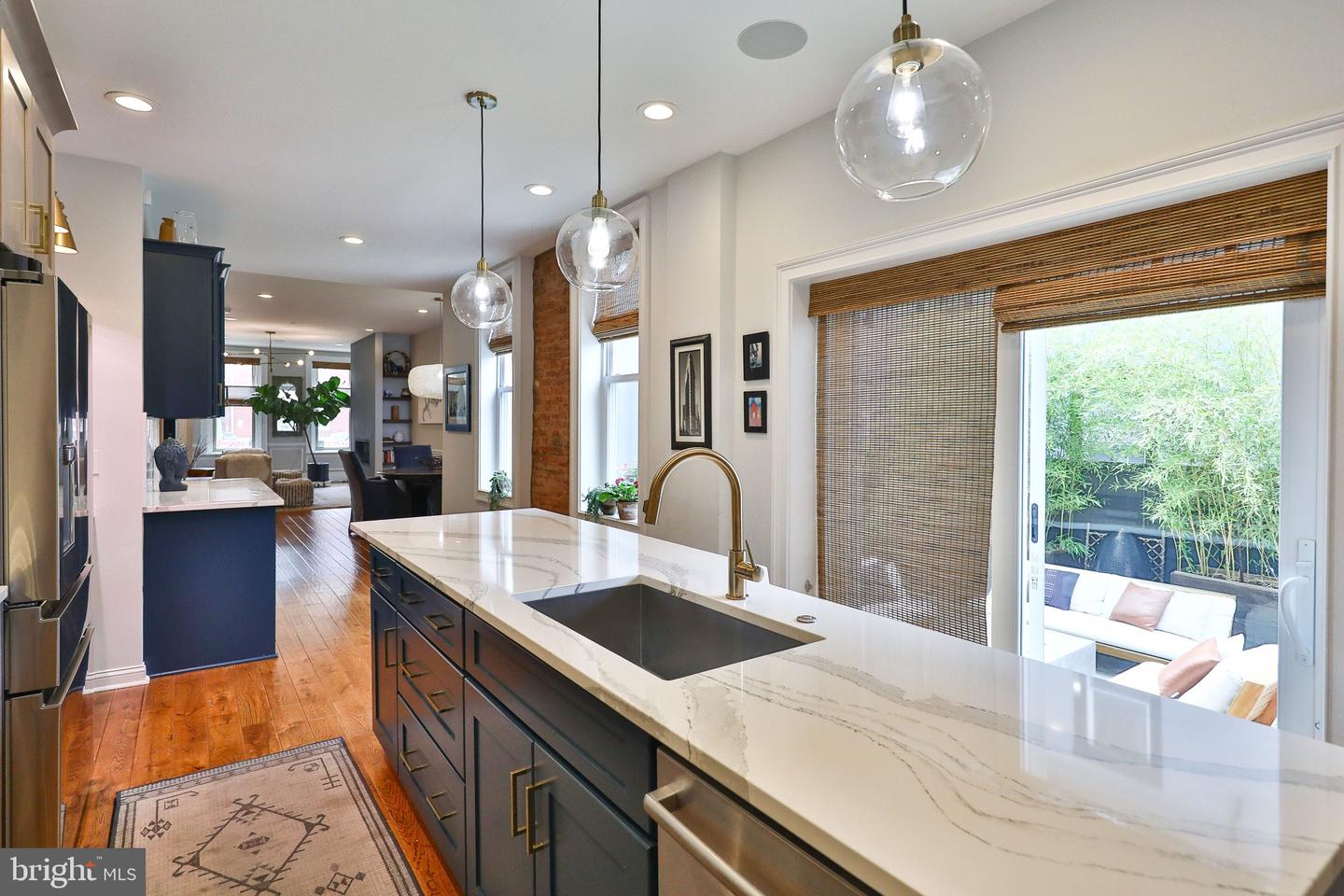 2036-38 N Hancock St