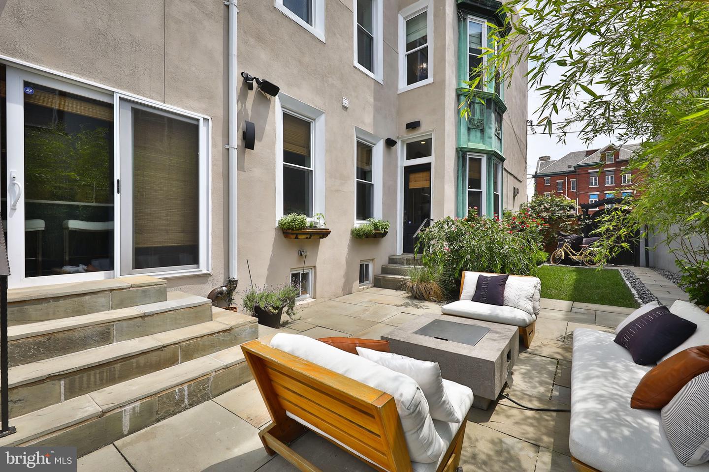 2036-38 N Hancock St