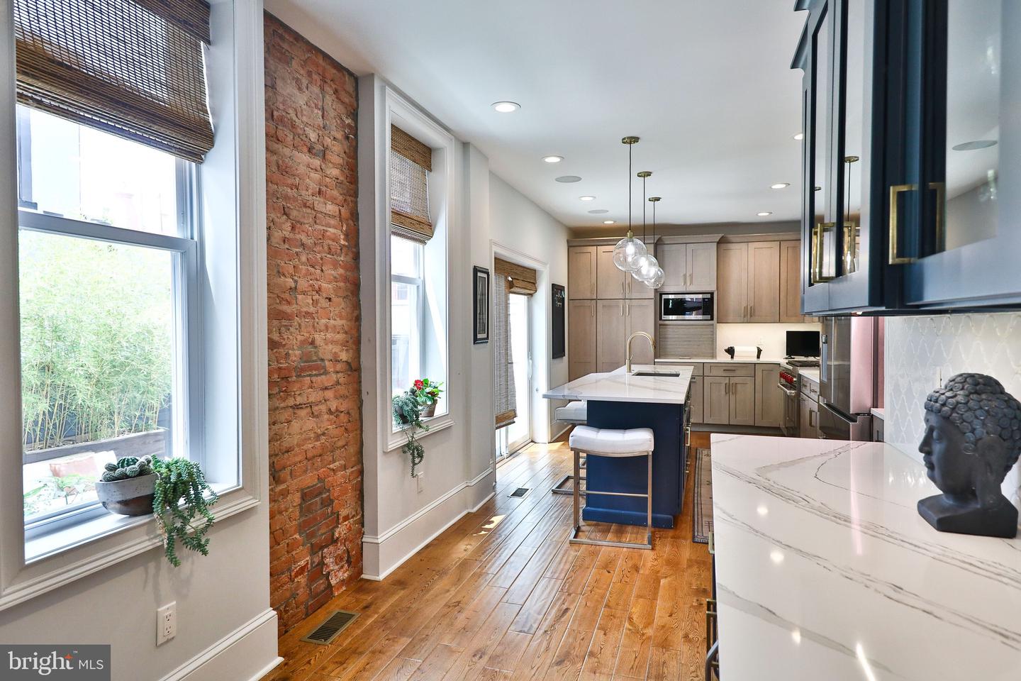 2036-38 N Hancock St