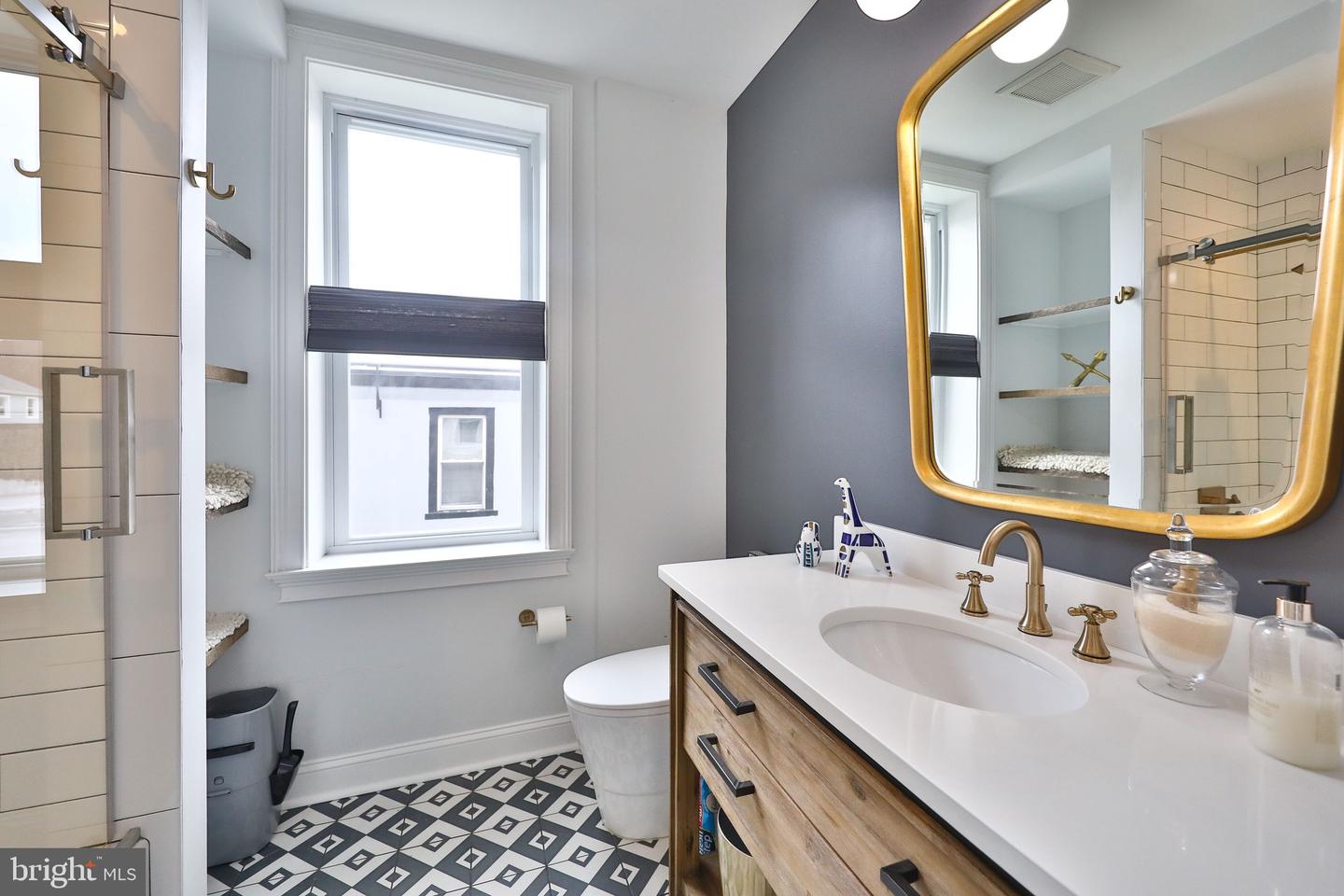 2036-38 N Hancock St