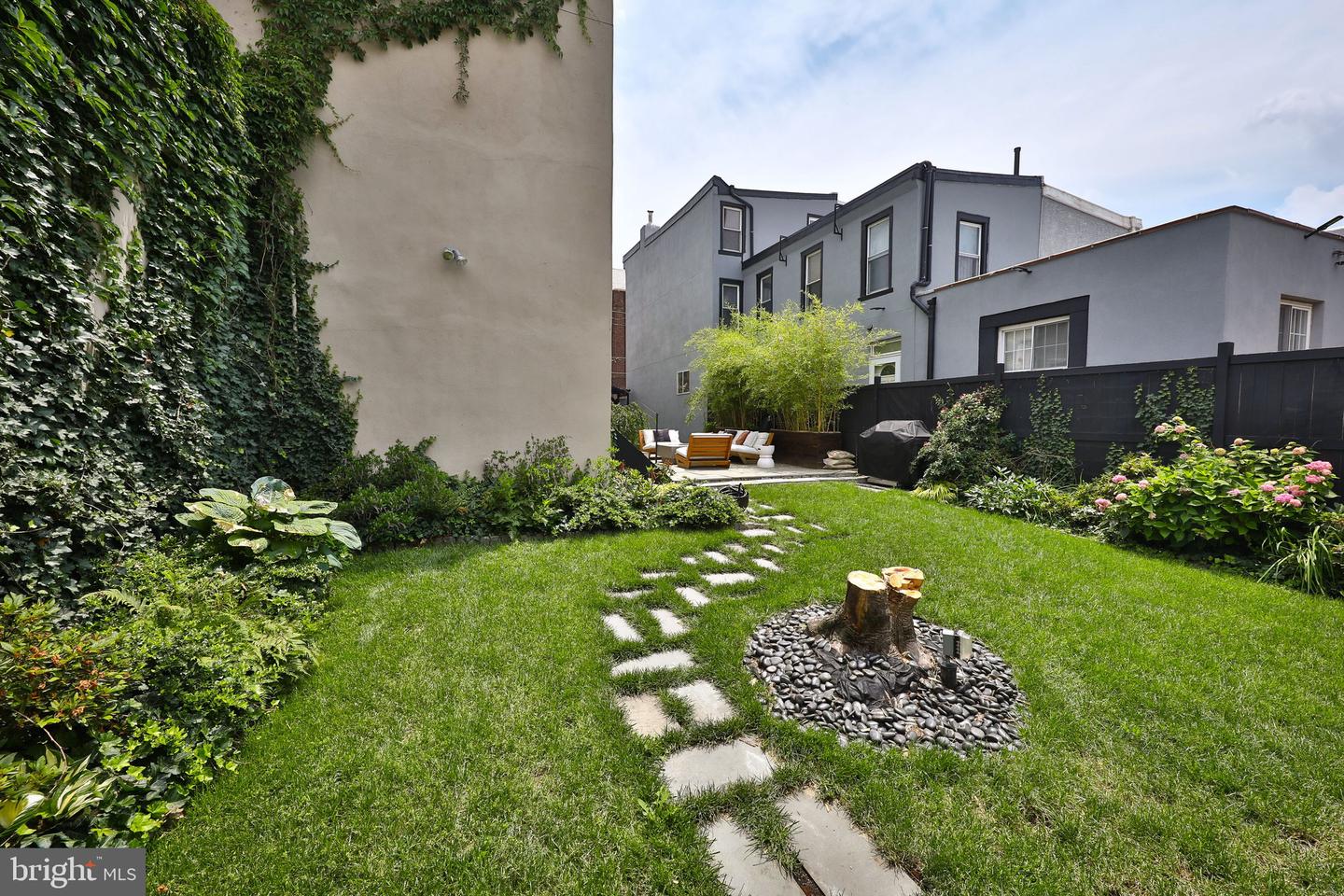 2036-38 N Hancock St