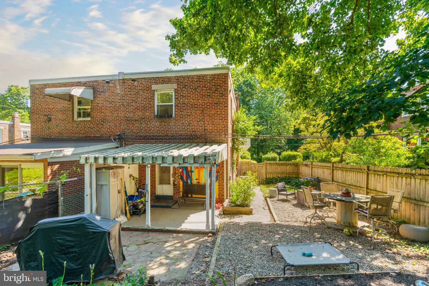 6468 Henry Ave