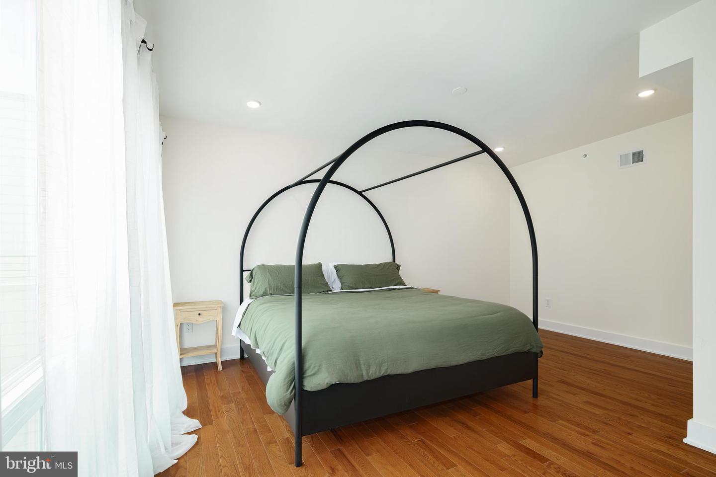 1429 Germantown Ave #6b