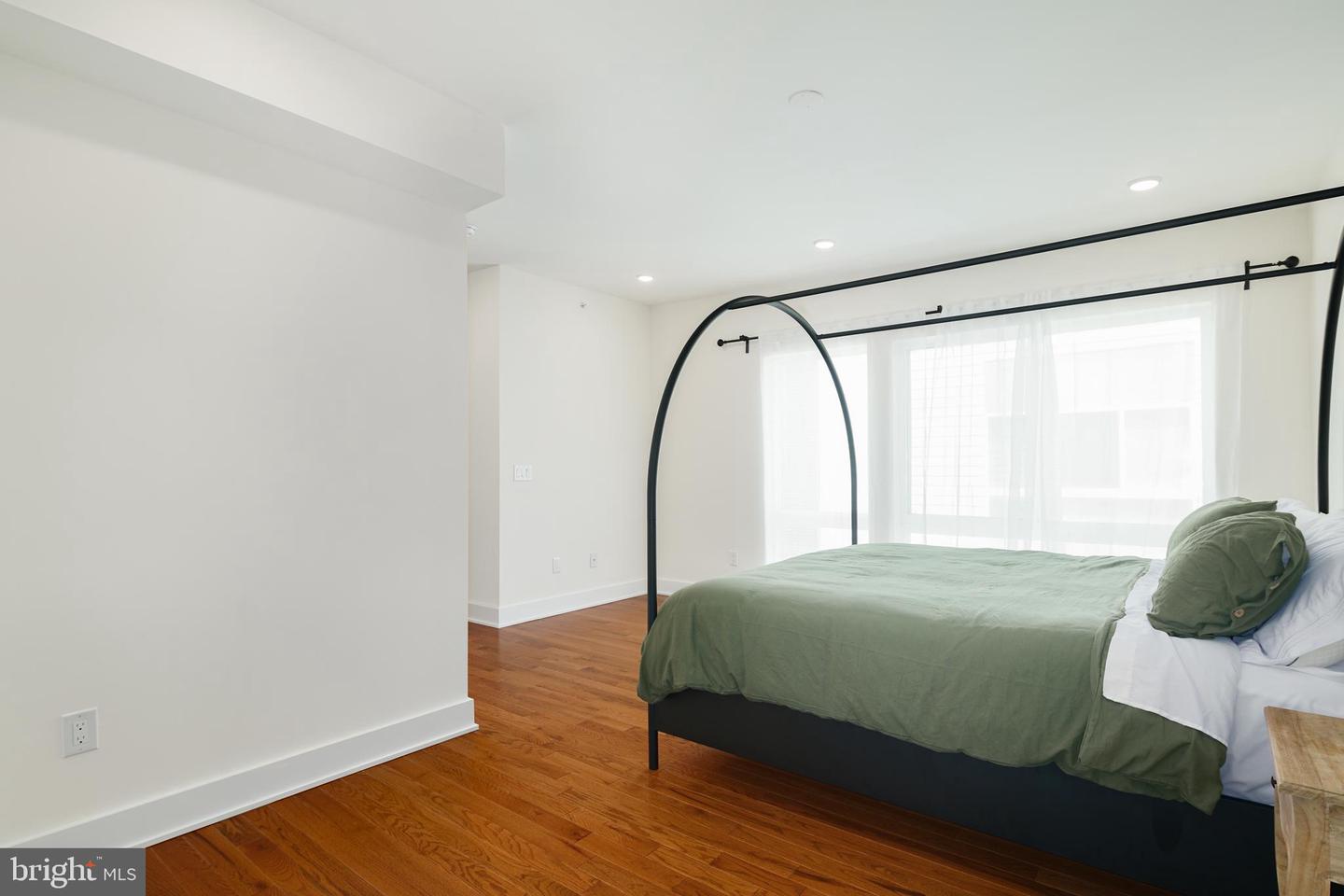 1429 Germantown Ave #6b