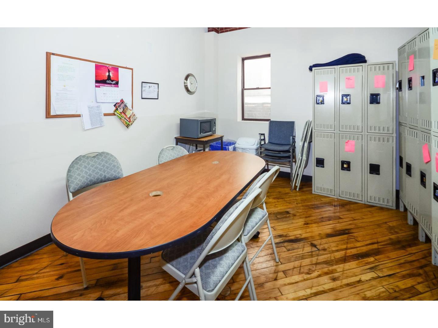 5-7 W Mount Airy Ave