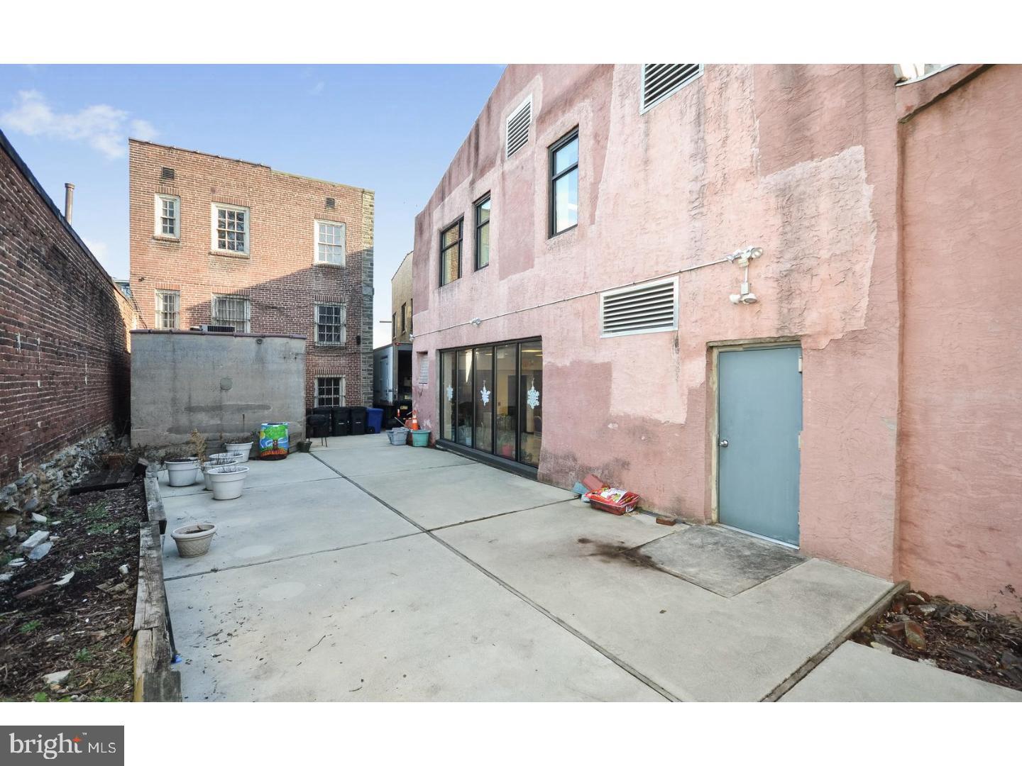 5-7 W Mount Airy Ave