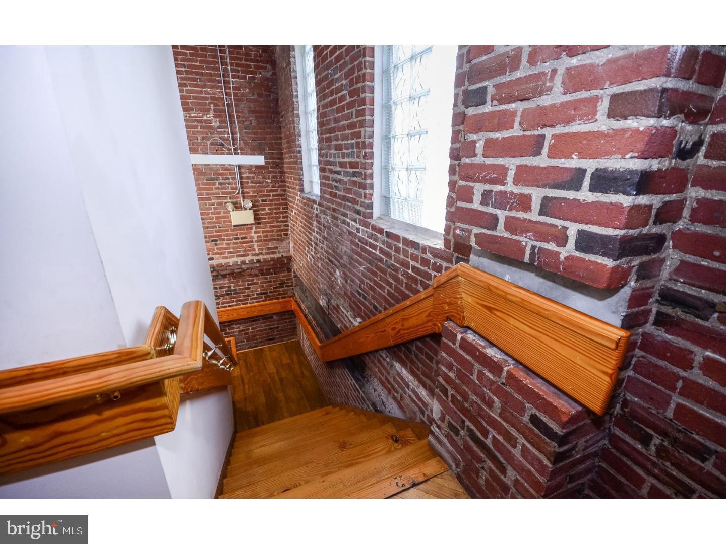 5-7 W Mount Airy Ave