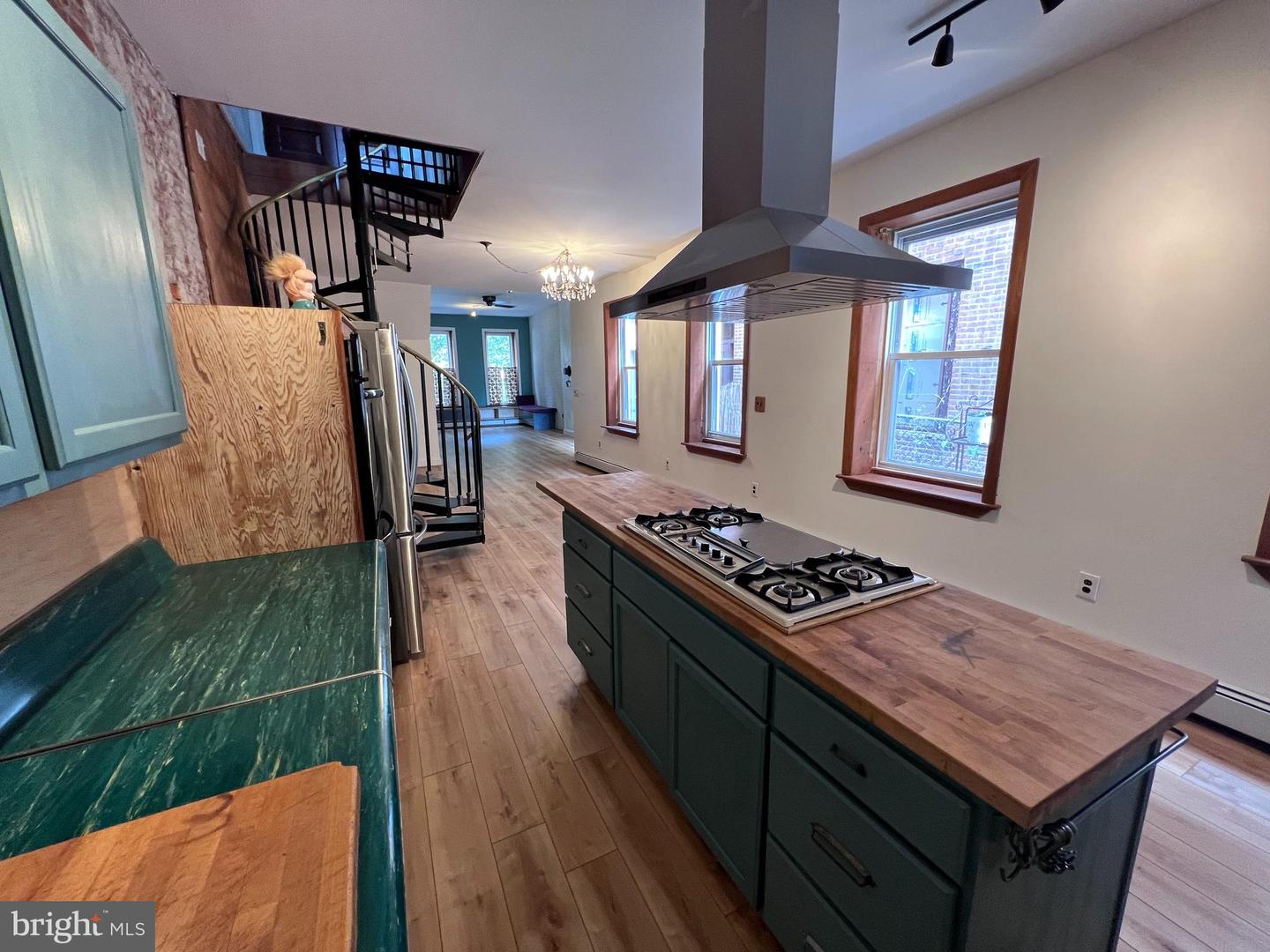 2109 N Howard Street #1