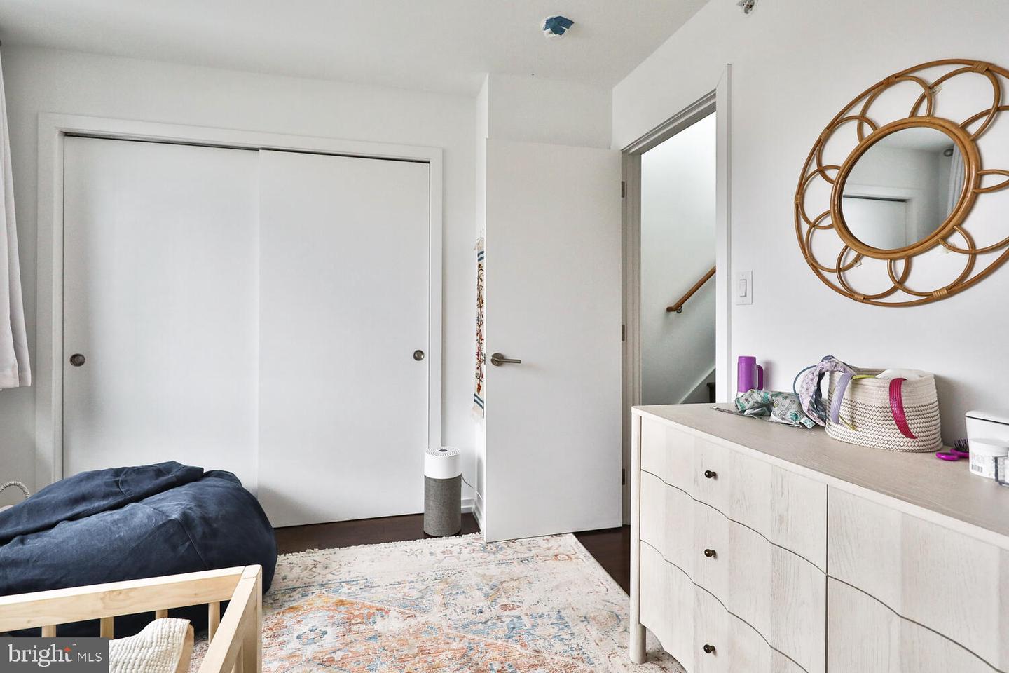 608 N Galloway St #F