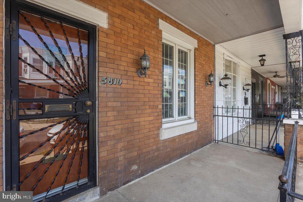 5810 Walton Ave
