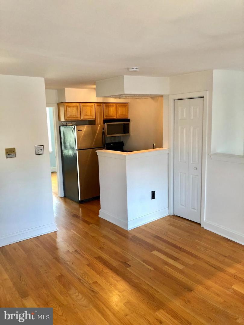 2015-17 Christian St #C