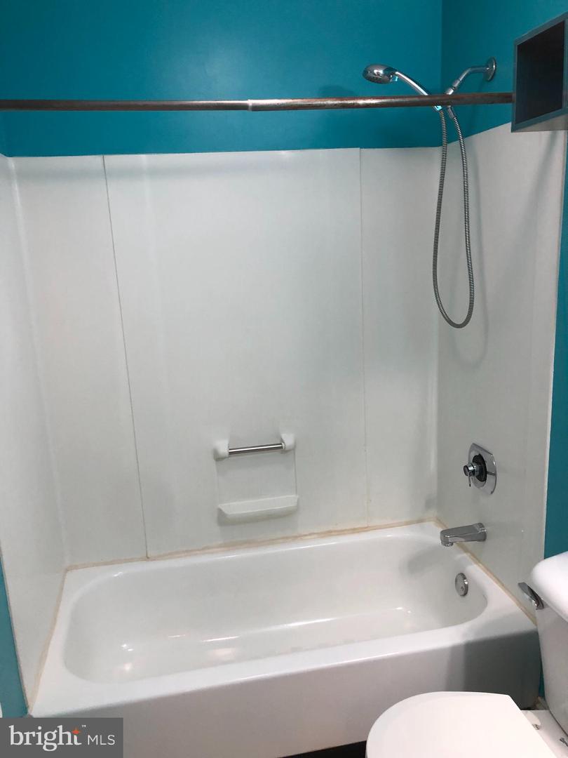 2015-17 Christian St #C