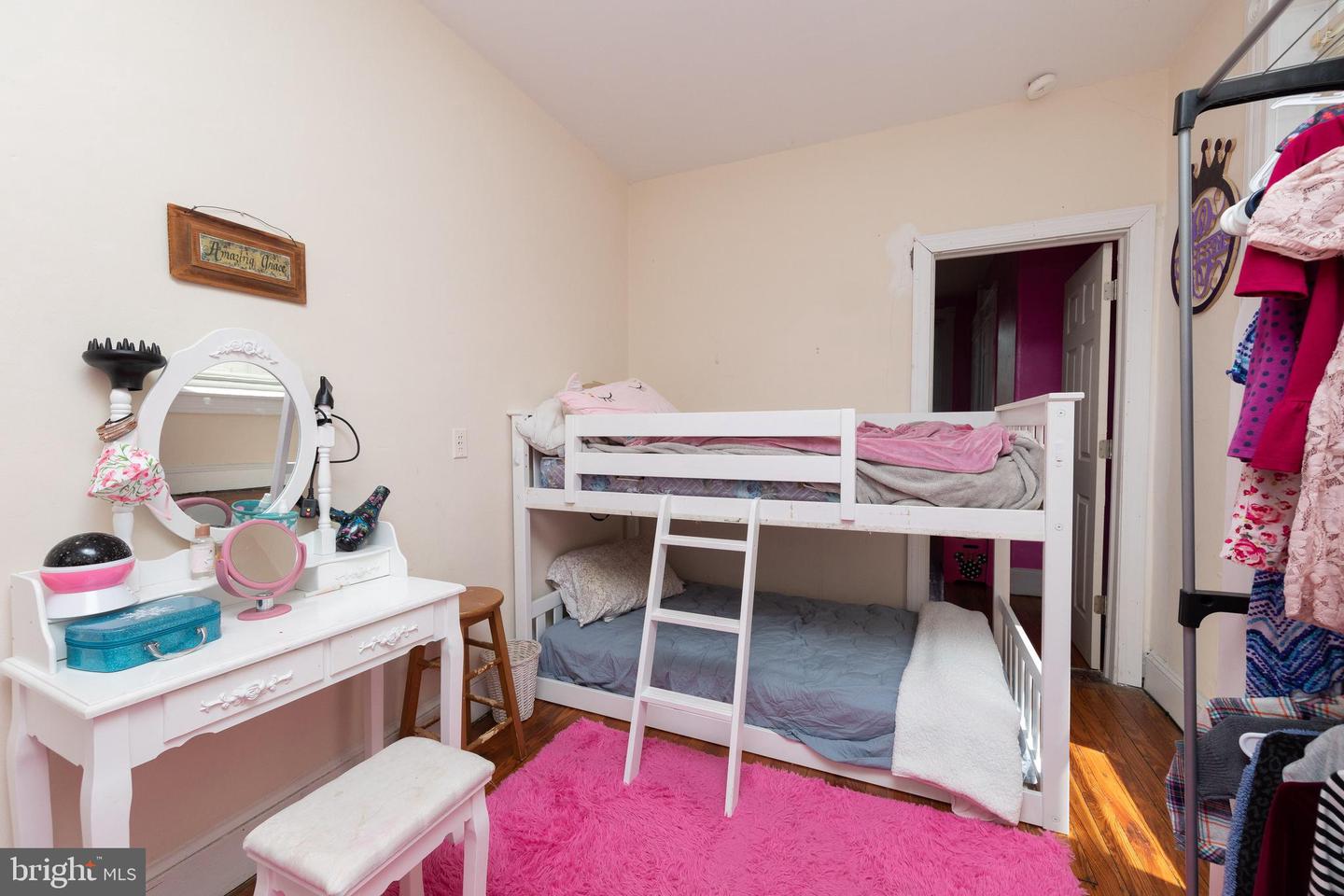 3742 Manayunk Ave
