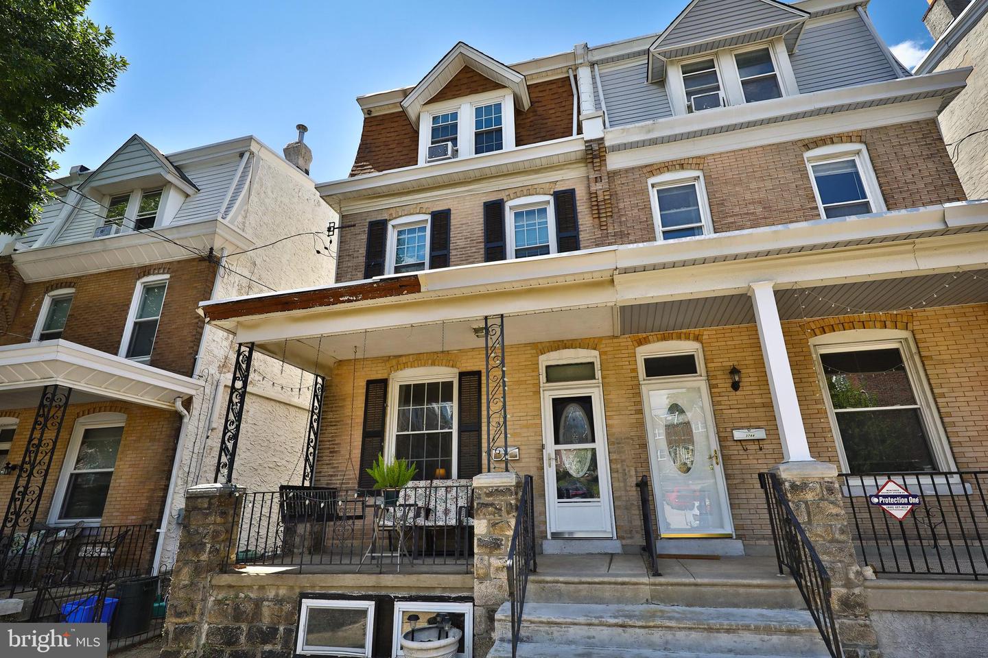 3742 Manayunk Ave