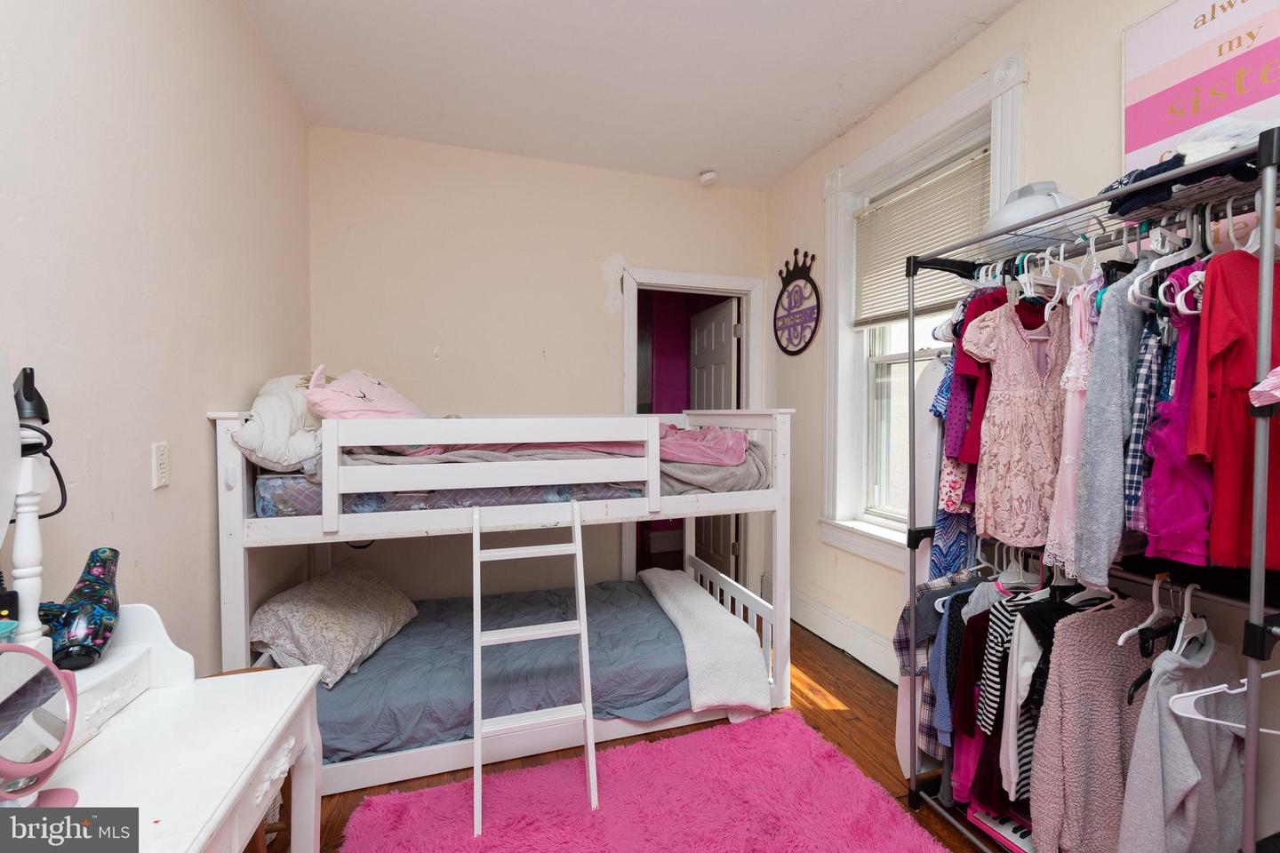 3742 Manayunk Ave