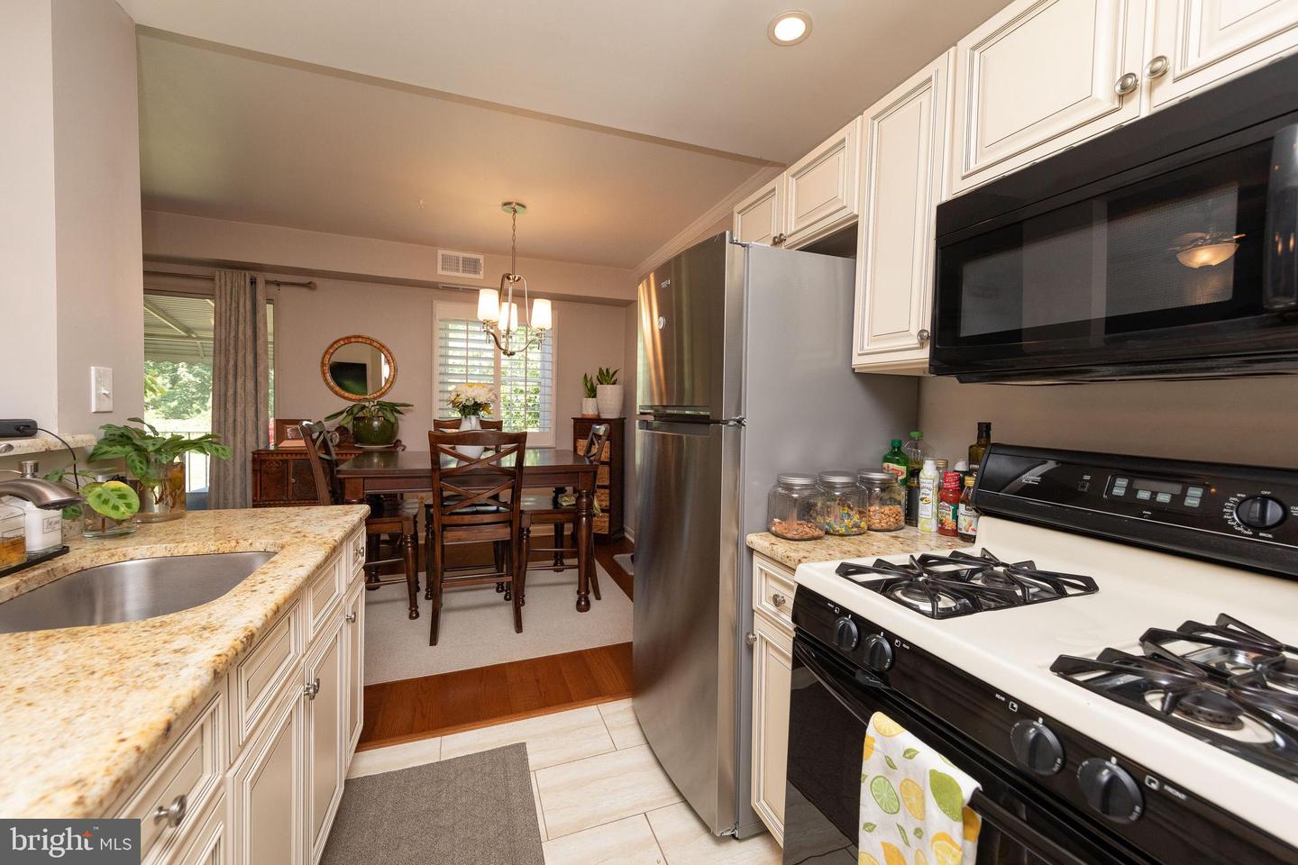 7300 Cresheim Rd #C20