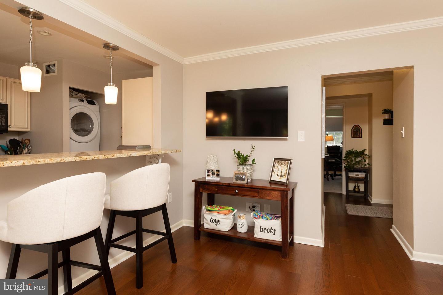 7300 Cresheim Rd #C20