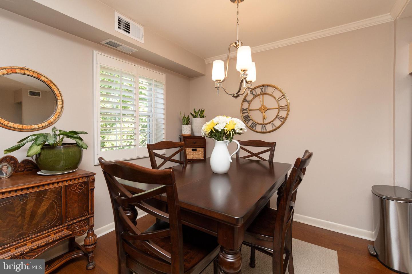 7300 Cresheim Rd #C20