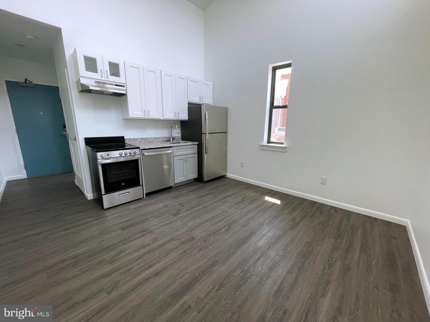 3200 Kensington Ave #2f