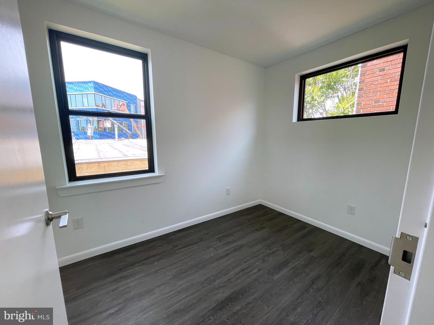 3200 Kensington Ave #3g