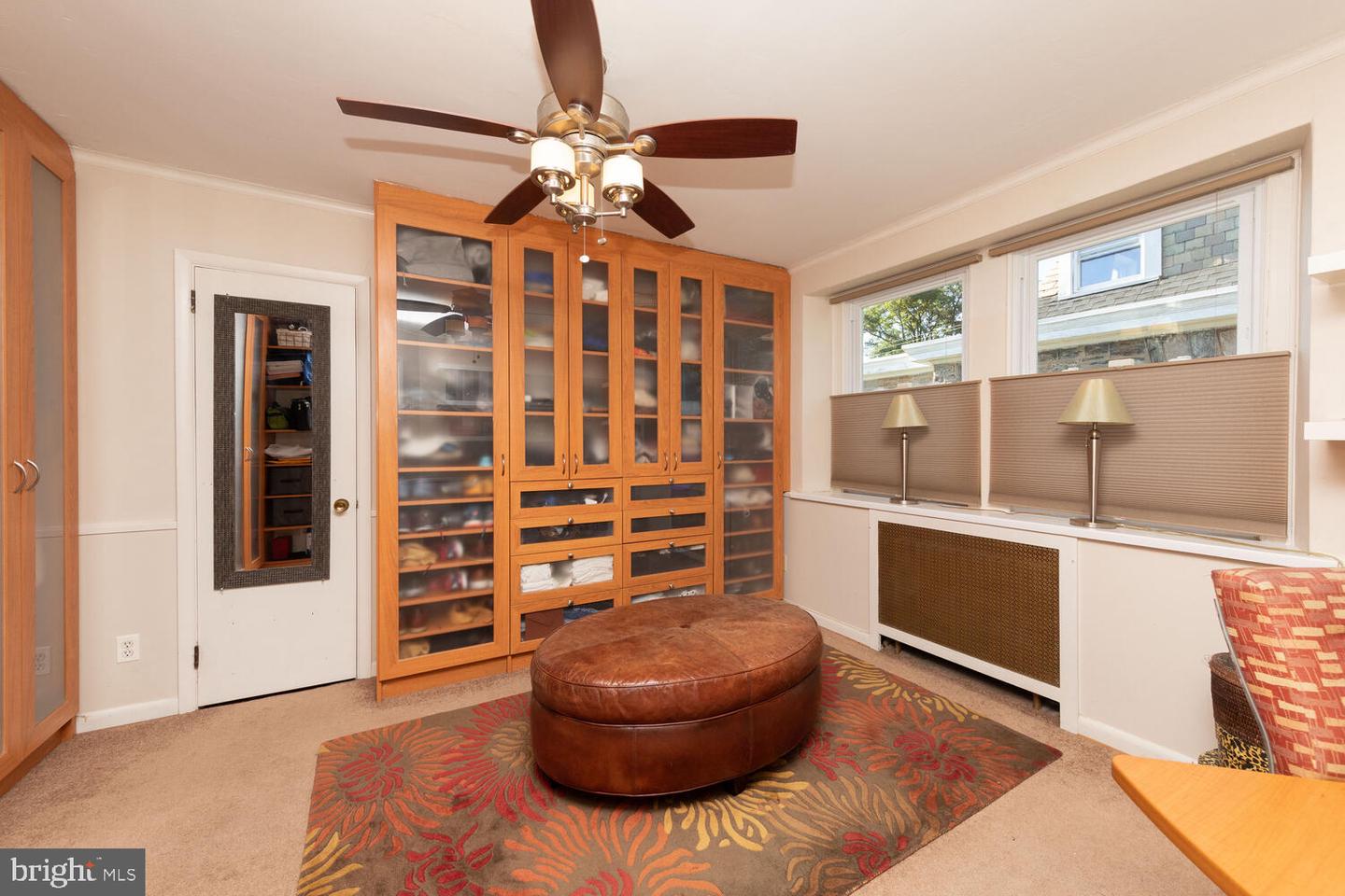 804 E Phil Ellena St