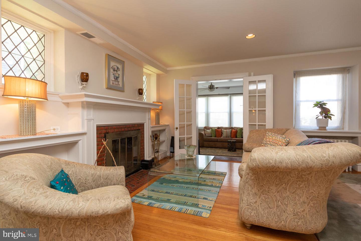 804 E Phil Ellena St