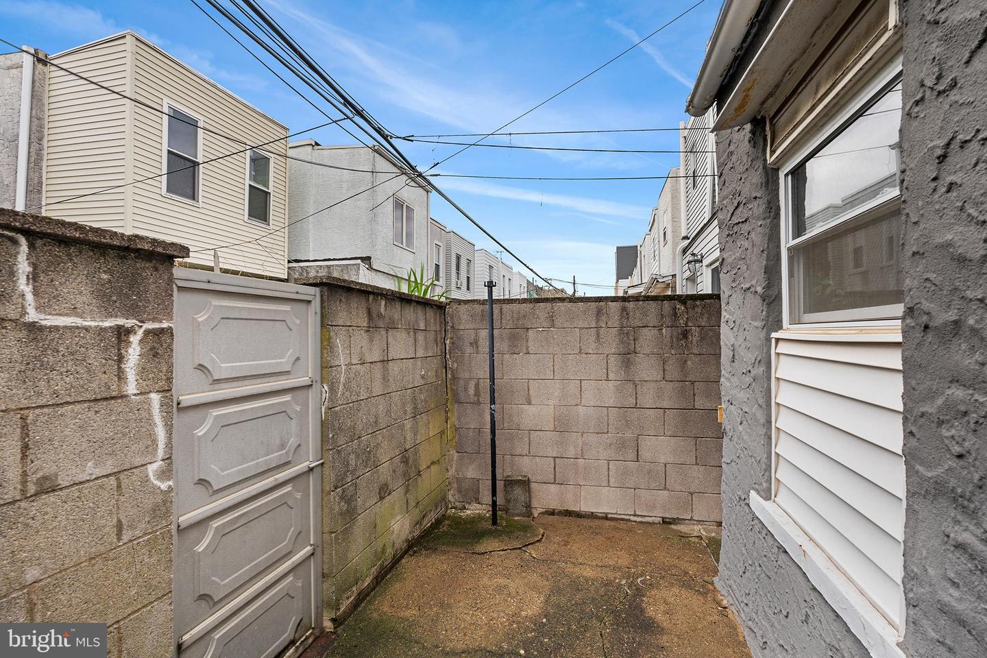 328 Mercy St