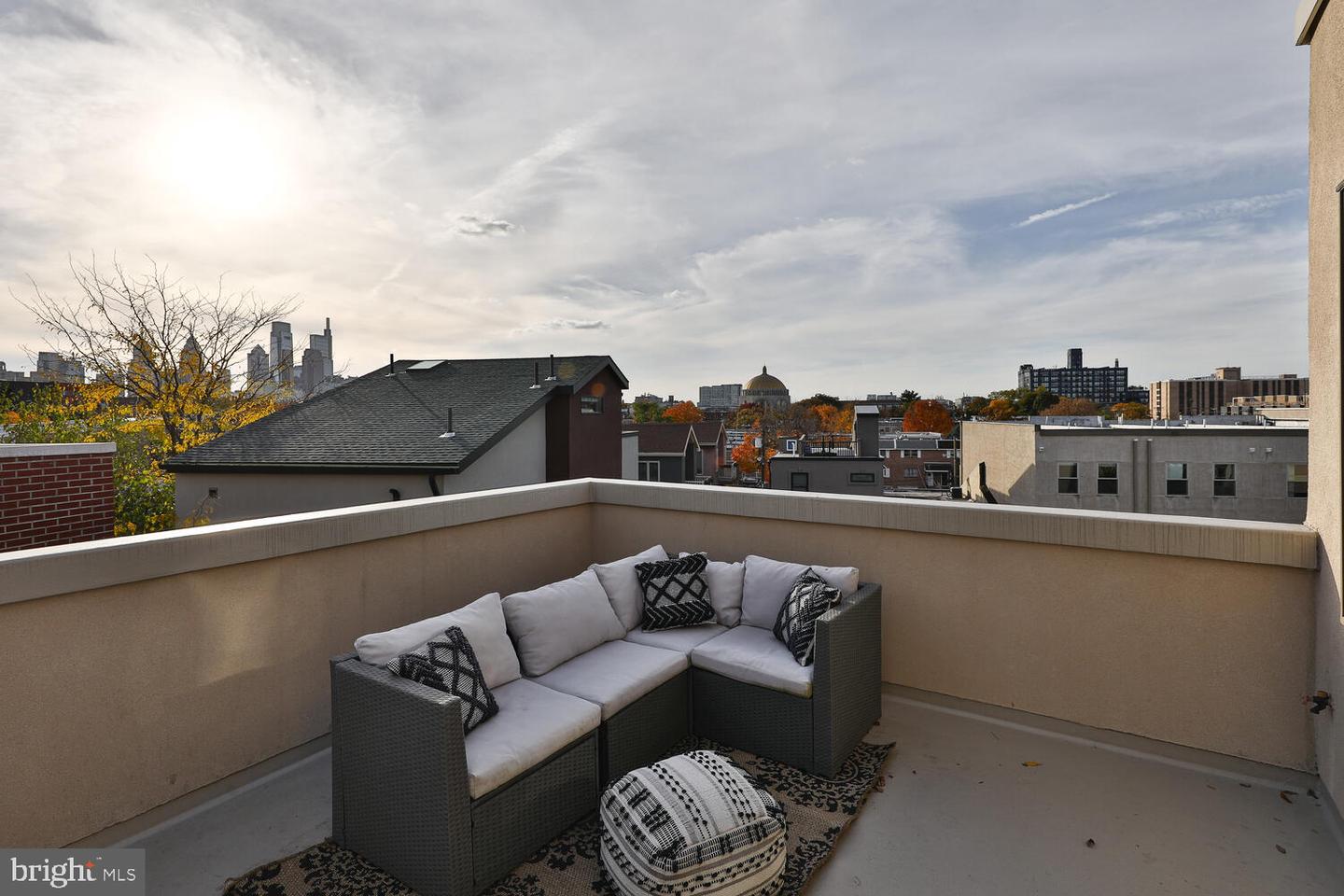 461 Myrtle St