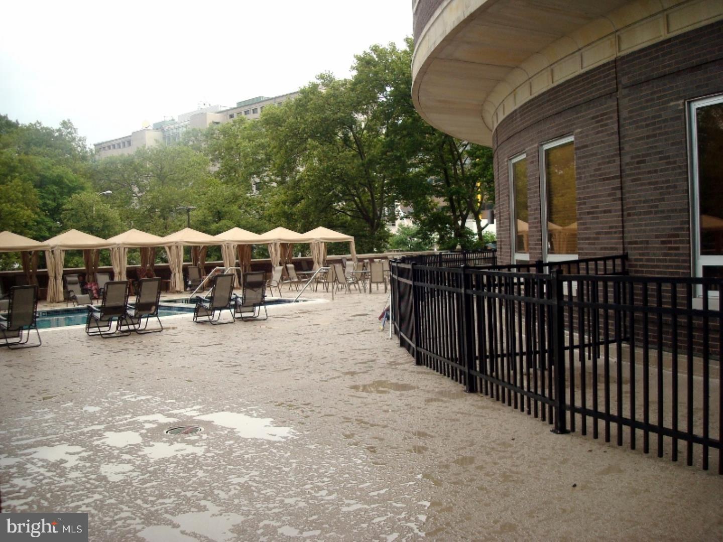 201-59 N 8th St #914